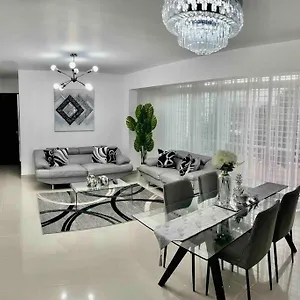 https://hermoso-conjunto-residencial-con-piscina.greaterantilleshotels.net